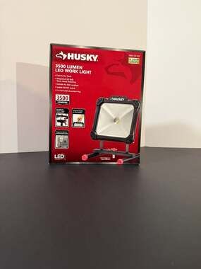 Husky 3500 Lumen Portable LED Work Light with USB Port and Power Outlet - New